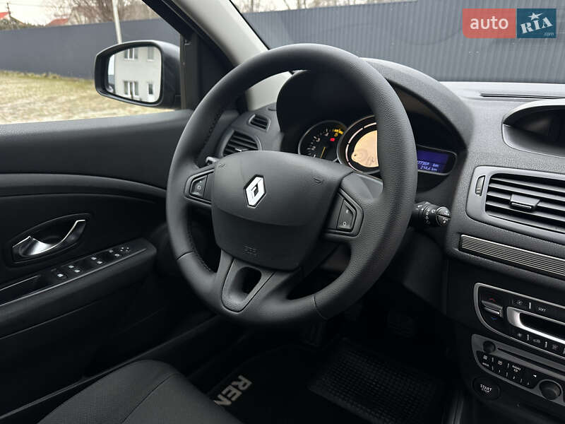 Універсал Renault Megane 2010 в Луцьку фото 46 Універсал Renault Megane 2010 в Луцьку
