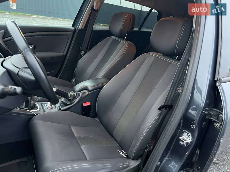 Універсал Renault Megane 2010 в Києві фото 12 Універсал Renault Megane 2010 в Києві