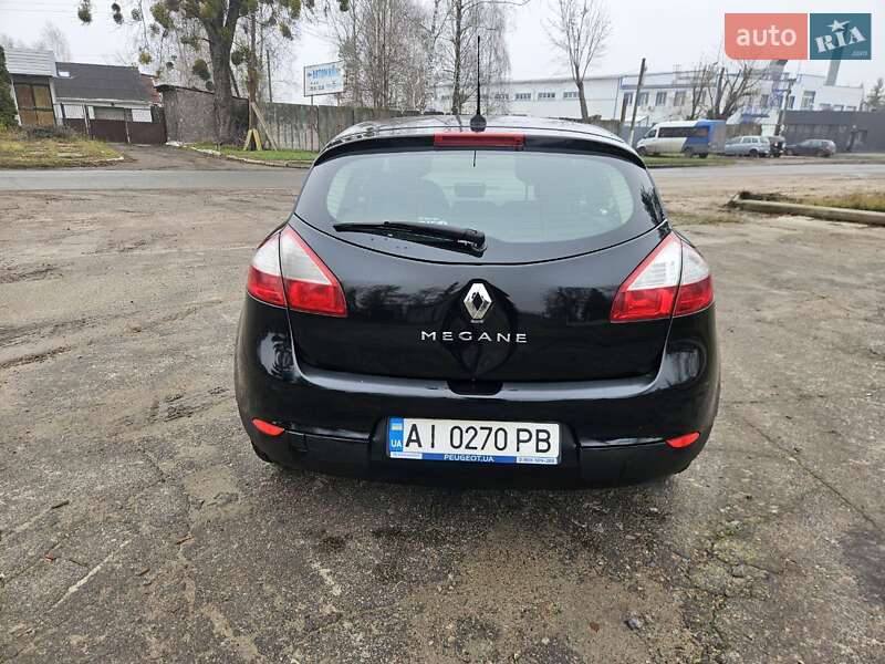 Хетчбек Renault Megane 2014 в Києві фото 5 Хетчбек Renault Megane 2014 в Києві