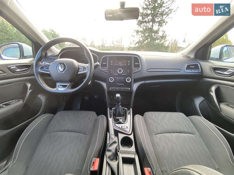 Хэтчбек Renault Megane 2017 в Луцке