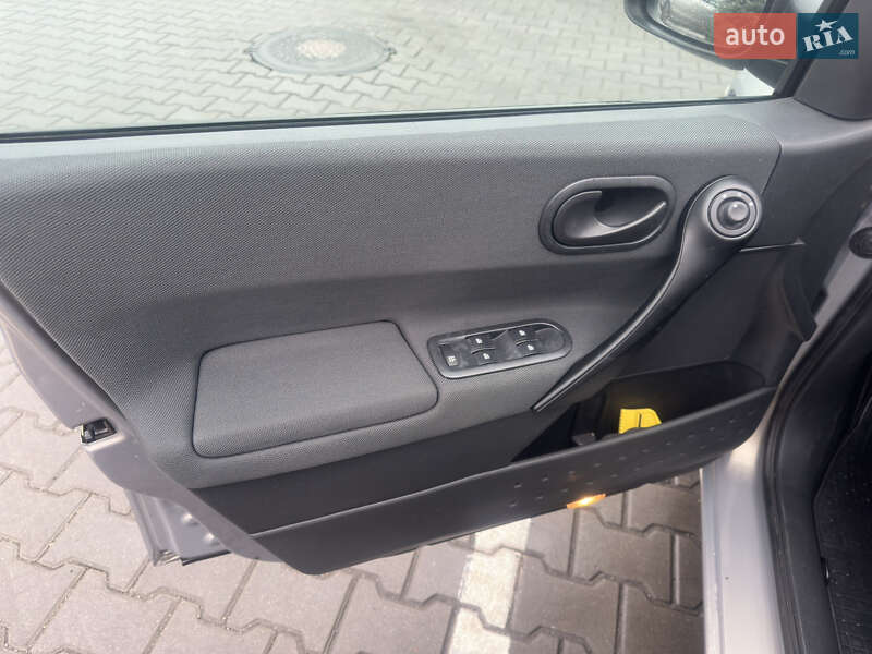 Универсал Renault Megane 2005 в Виннице фото 17 Универсал Renault Megane 2005 в Виннице