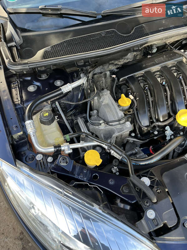 Хэтчбек Renault Megane 2009 в Хороле фото 23 Хэтчбек Renault Megane 2009 в Хороле