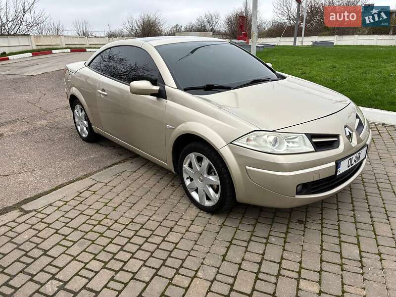Кабриолет Renault Megane 2008 в Одессе фото 9 Кабриолет Renault Megane 2008 в Одессе