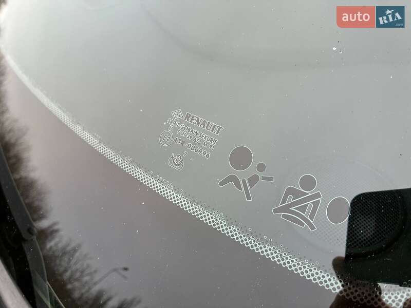 Кабриолет Renault Megane 2008 в Одессе фото 21 Кабриолет Renault Megane 2008 в Одессе