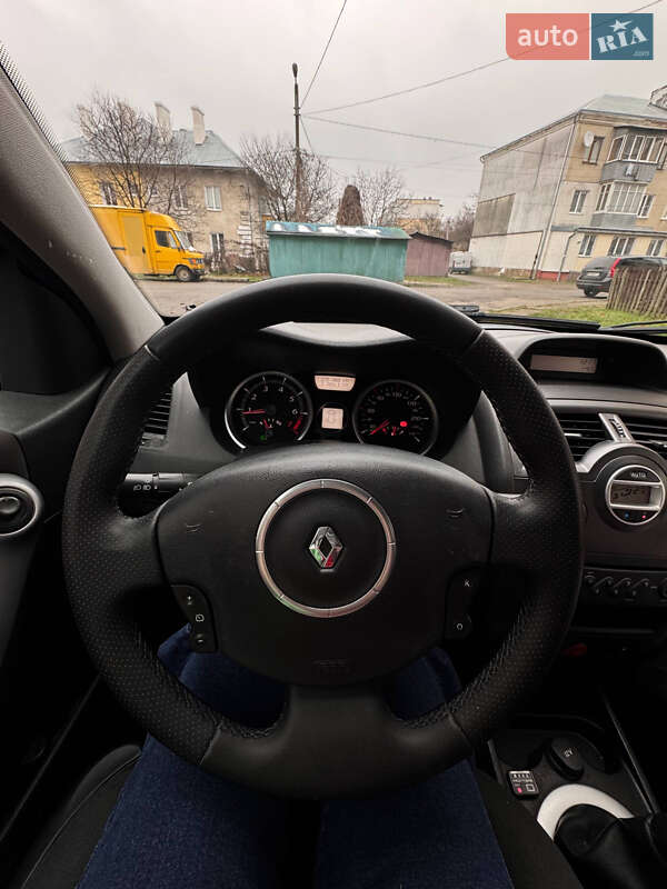 Седан Renault Megane 2007 в Стрые