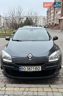 Хэтчбек Renault Megane 2011 в Чорткове