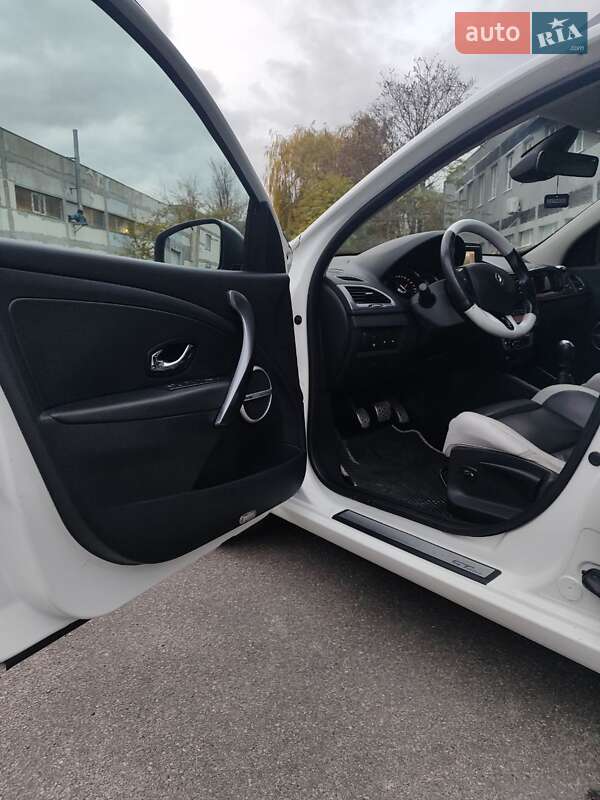 Универсал Renault Megane 2012 в Кропивницком фото 10 Универсал Renault Megane 2012 в Кропивницком