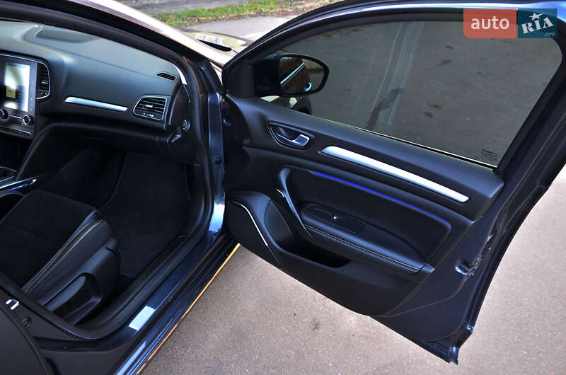Универсал Renault Megane 2019 в Ромнах фото 24 Универсал Renault Megane 2019 в Ромнах