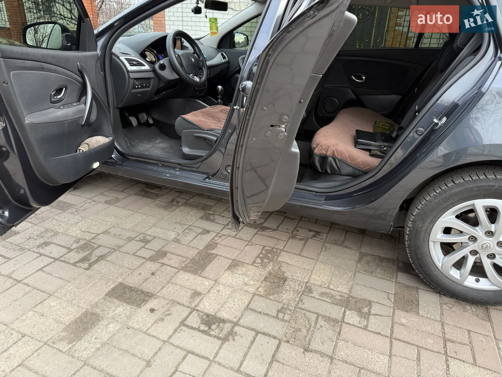 2014 Renault Megane - мініатюра 8