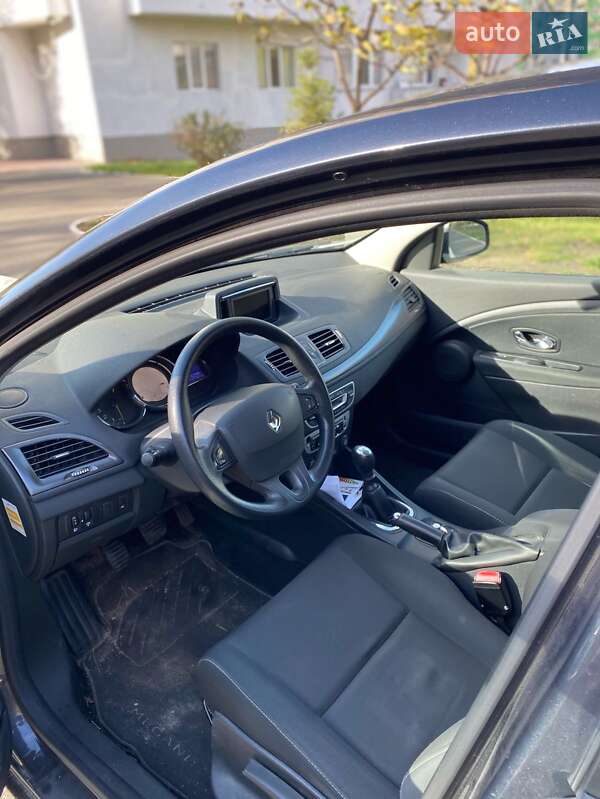 Хетчбек Renault Megane 2013 в Ірпені