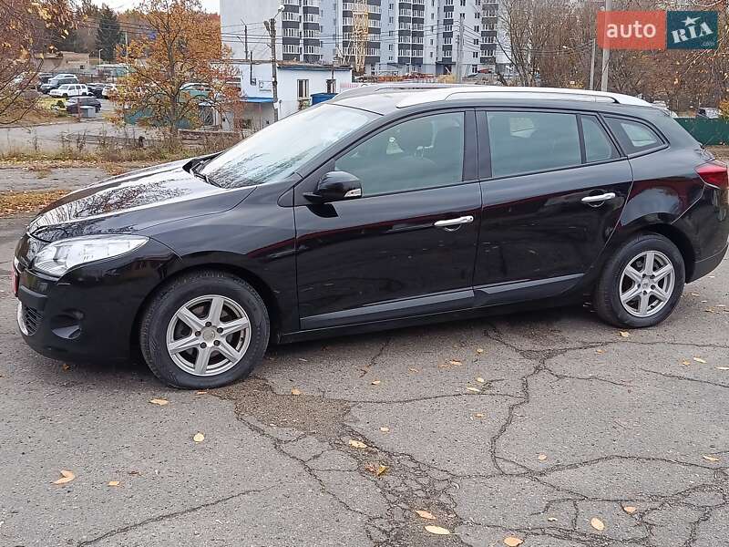 Універсал Renault Megane 2011 в Полтаві фото 21 Універсал Renault Megane 2011 в Полтаві