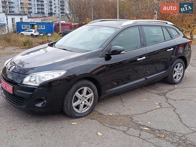 Універсал Renault Megane 2011 в Полтаві фото Універсал Renault Megane 2011 в Полтаві