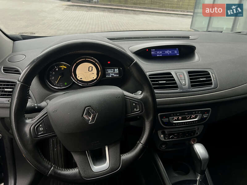 Хетчбек Renault Megane 2012 в Хмельницькому фото 14 Хетчбек Renault Megane 2012 в Хмельницькому