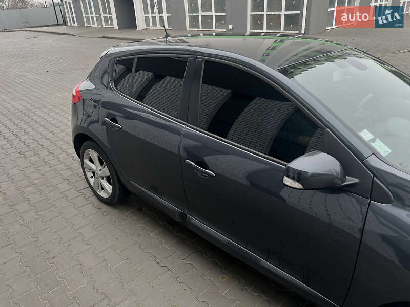 Хетчбек Renault Megane 2012 в Хмельницькому фото 22 Хетчбек Renault Megane 2012 в Хмельницькому