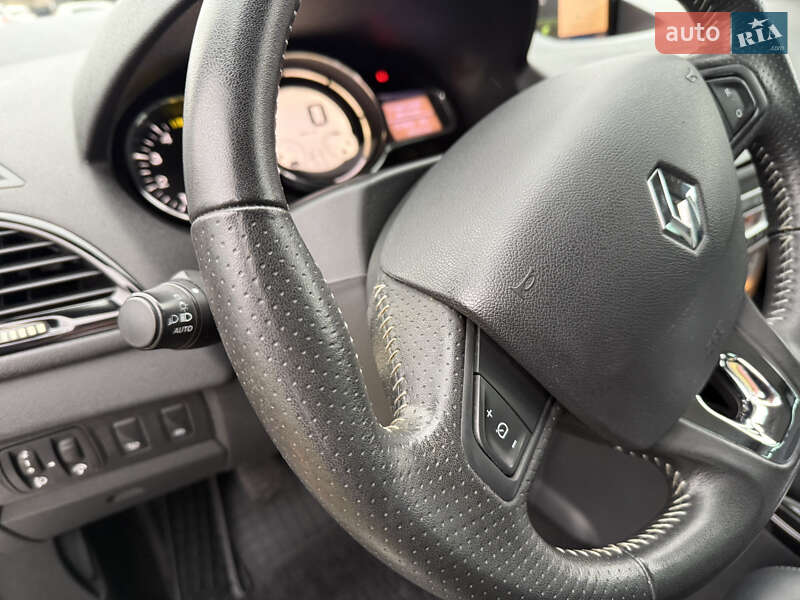 Универсал Renault Megane 2015 в Луцке фото 21 Универсал Renault Megane 2015 в Луцке