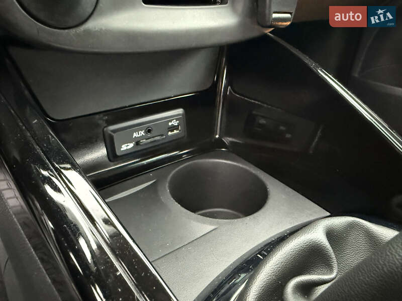 Универсал Renault Megane 2015 в Луцке фото 29 Универсал Renault Megane 2015 в Луцке