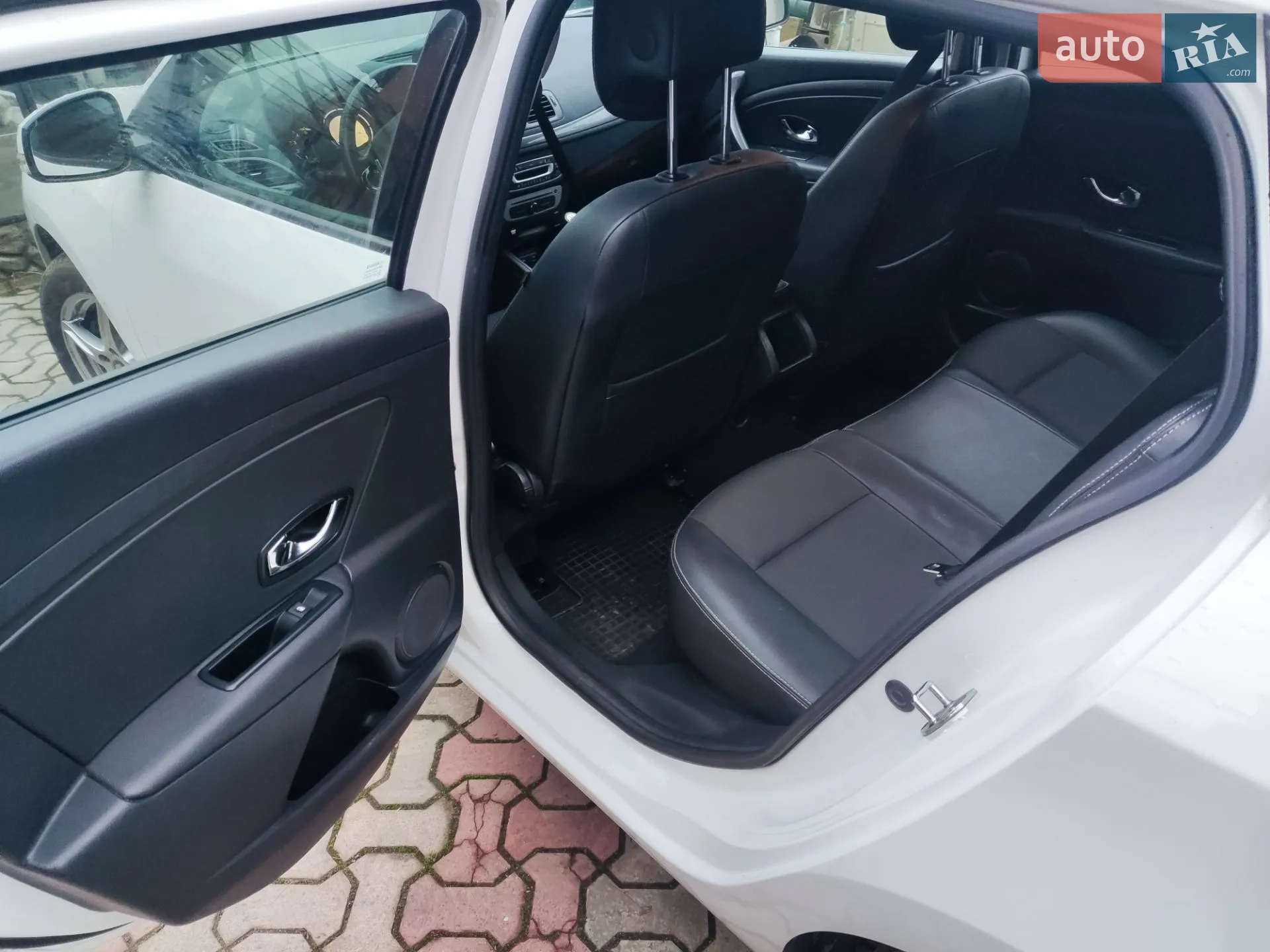 2016 Renault Megane - мініатюра 39