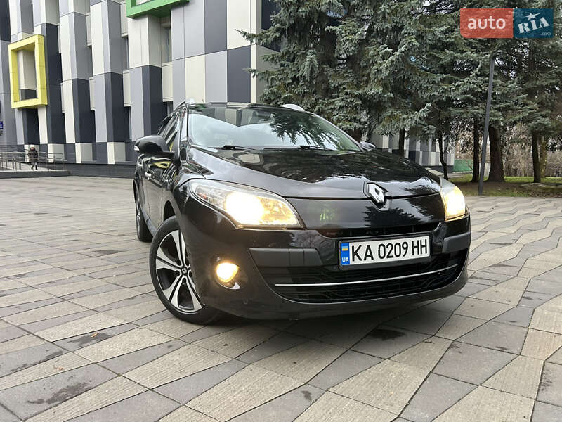 Универсал Renault Megane 2011 в Житомире фото 2 Универсал Renault Megane 2011 в Житомире