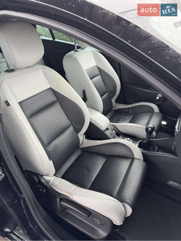 Універсал Renault Megane 2012 в Чернівцях фото 17 Універсал Renault Megane 2012 в Чернівцях