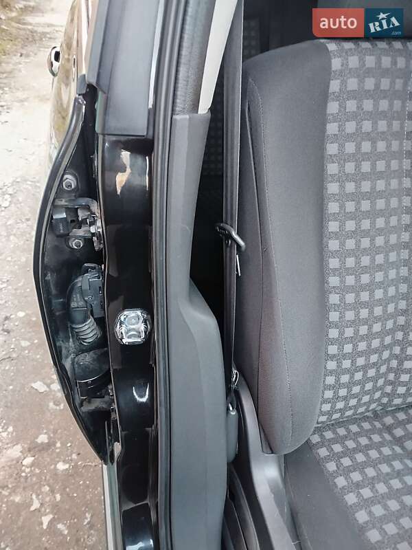 Универсал Renault Megane 2008 в Запорожье фото 105 Универсал Renault Megane 2008 в Запорожье