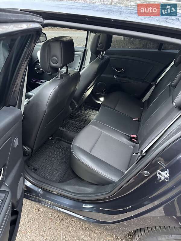 Универсал Renault Megane 2012 в Харькове фото 29 Универсал Renault Megane 2012 в Харькове