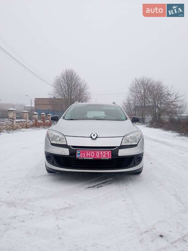 Универсал Renault Megane 2012 в Конотопе