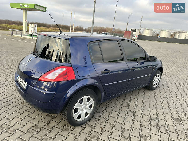 Хэтчбек Renault Megane 2003 в Коломые фото 17 Хэтчбек Renault Megane 2003 в Коломые