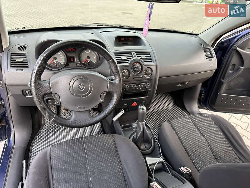 Хэтчбек Renault Megane 2003 в Коломые фото 22 Хэтчбек Renault Megane 2003 в Коломые