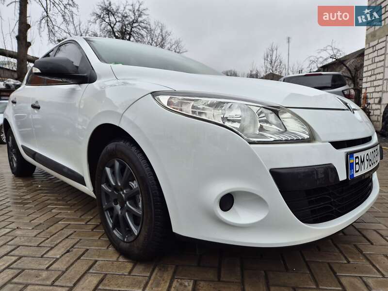 Renault Megane 2011 Renault Megane 2011