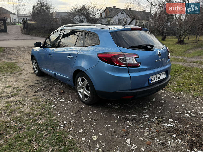 Универсал Renault Megane 2015 в Золотоноше фото 6 Универсал Renault Megane 2015 в Золотоноше