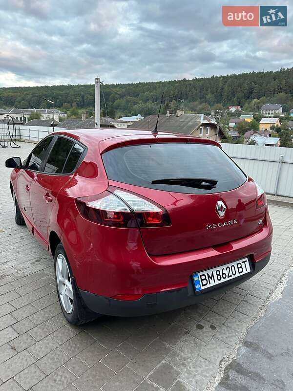 Хетчбек Renault Megane 2015 в Бучачі
