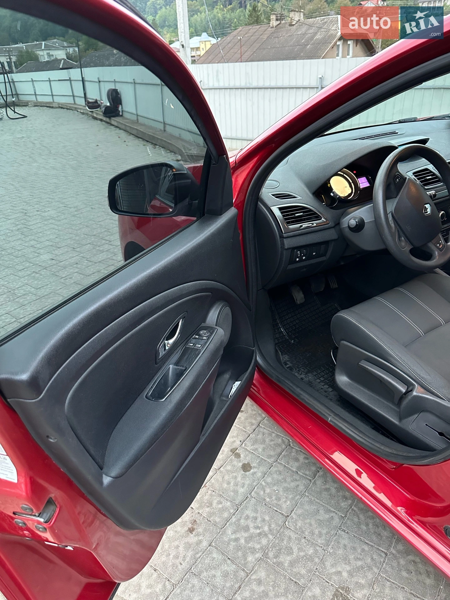 2015 Renault Megane - мініатюра 15