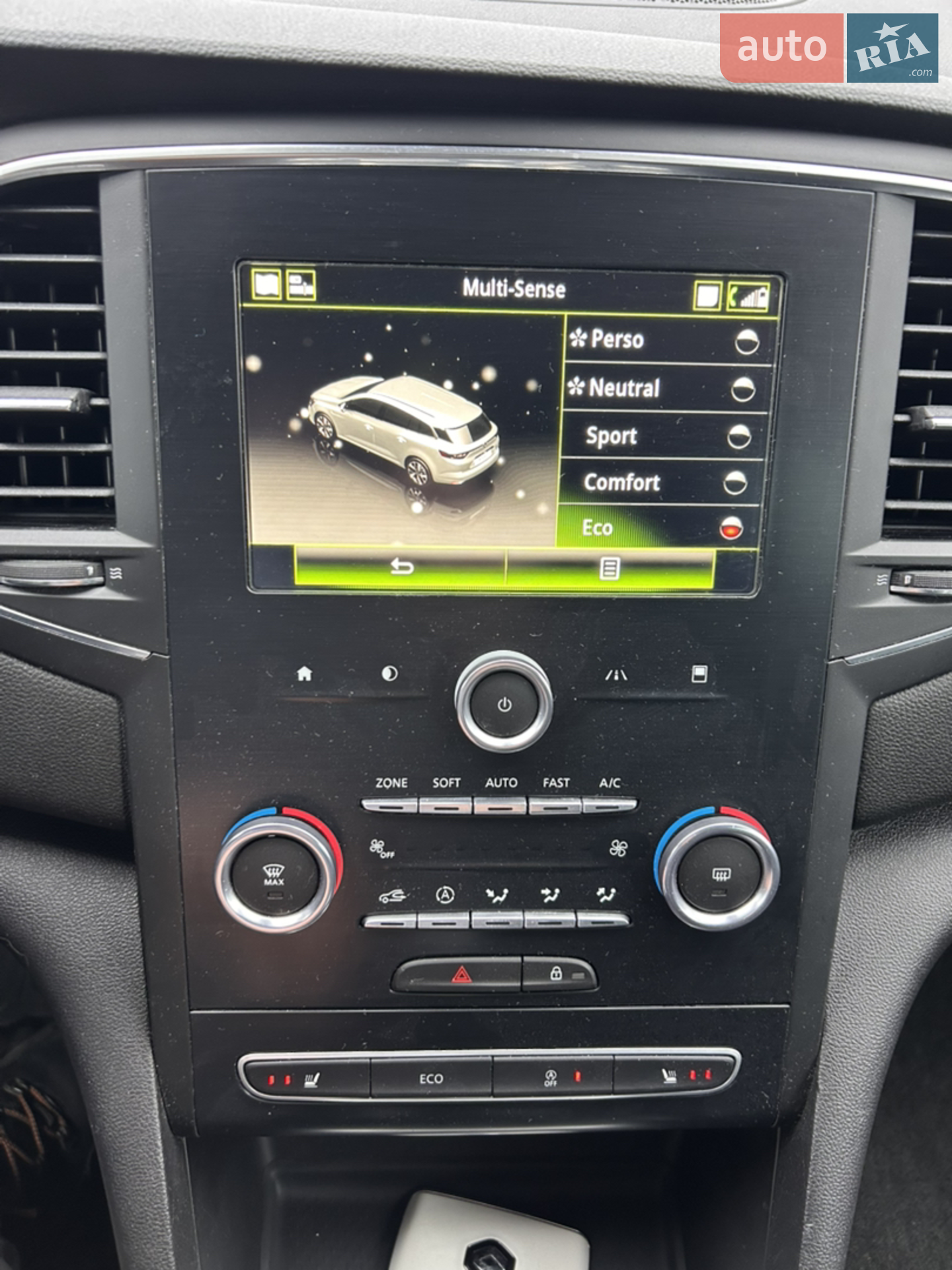 2019 Renault Megane - мініатюра 12