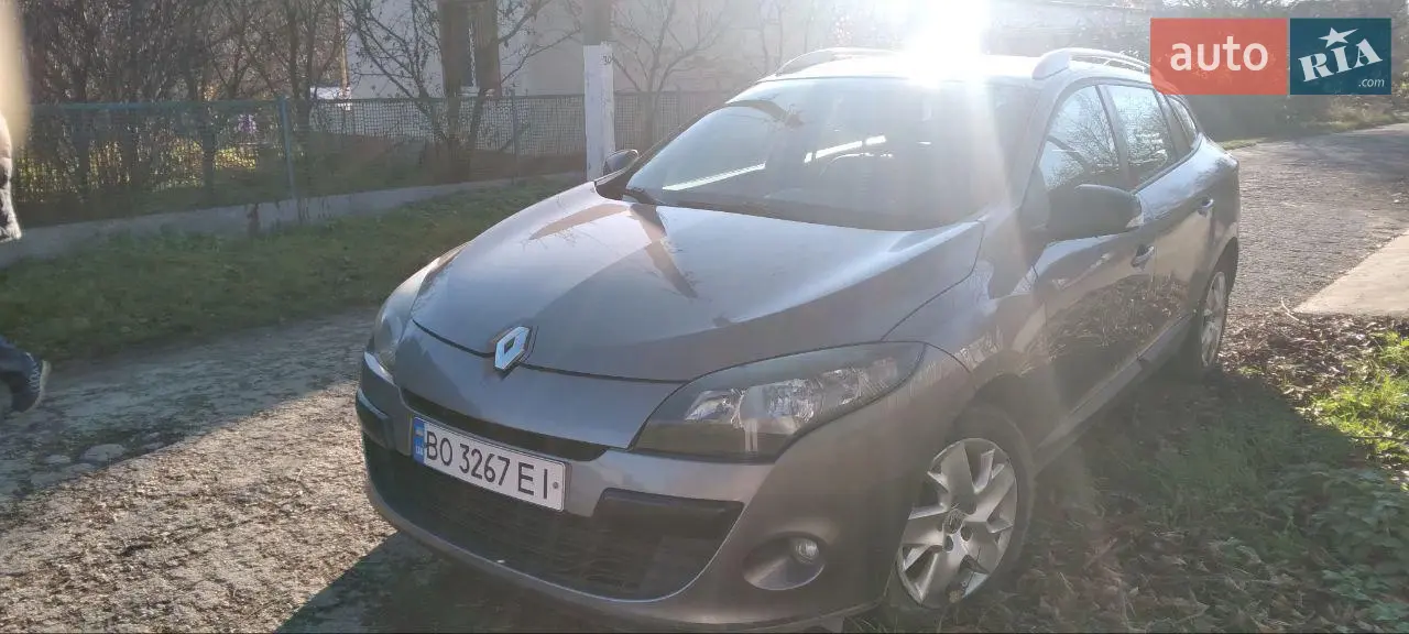 2011 Renault Megane - мініатюра 8