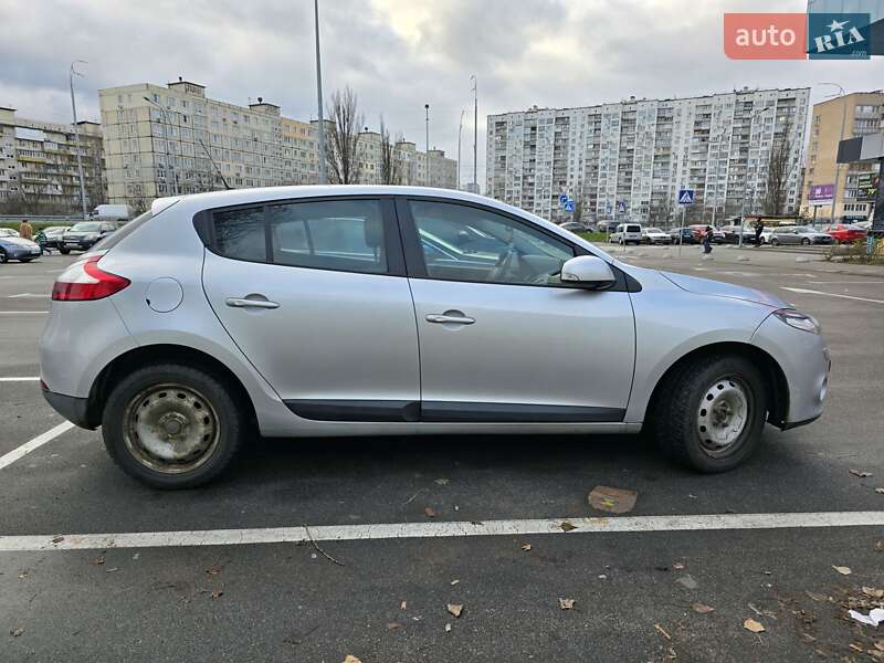 Хэтчбек Renault Megane 2010 в Киеве