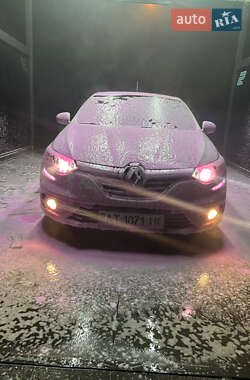 Хэтчбек Renault Megane 2017 в Ивано-Франковске