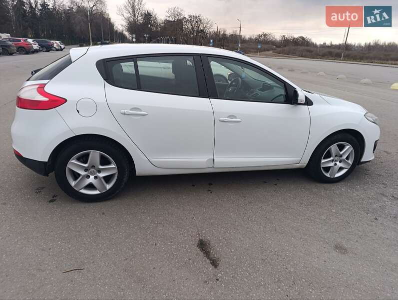 Хетчбек Renault Megane 2014 в Запоріжжі