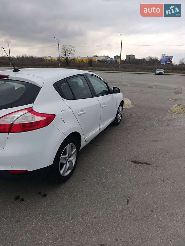 Хетчбек Renault Megane 2014 в Запоріжжі