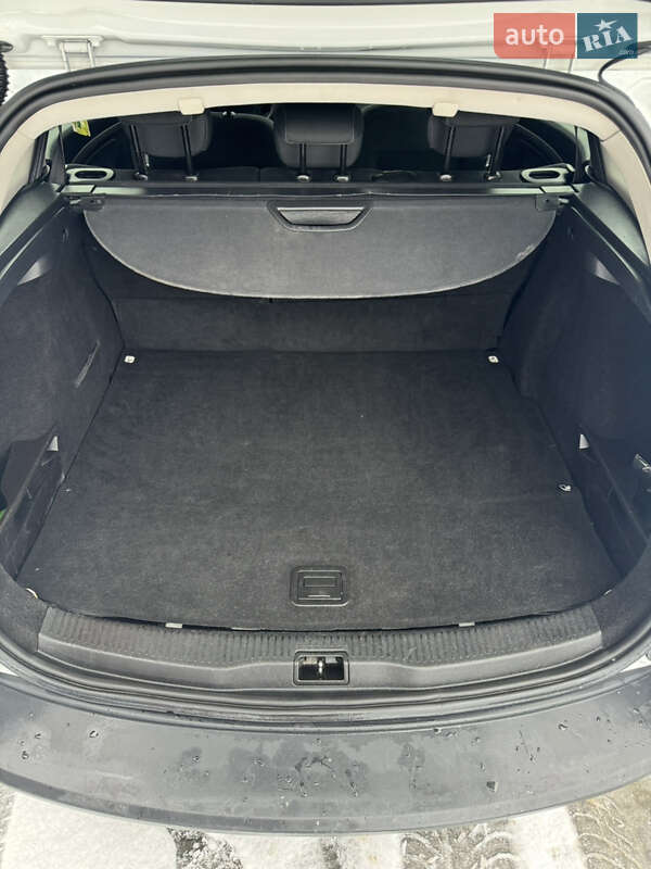 Универсал Renault Megane 2010 в Черновцах фото 11 Универсал Renault Megane 2010 в Черновцах