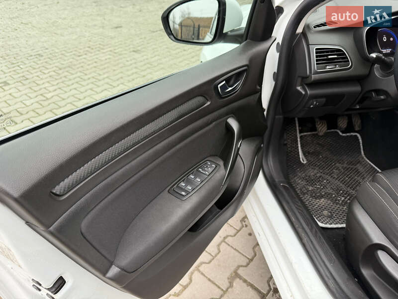 Універсал Renault Megane 2019 в Ізяславі фото 13 Універсал Renault Megane 2019 в Ізяславі