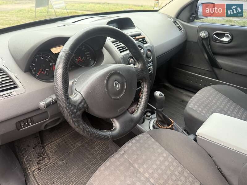 Седан Renault Megane 2007 в Шептицькому фото 17 Седан Renault Megane 2007 в Шептицькому
