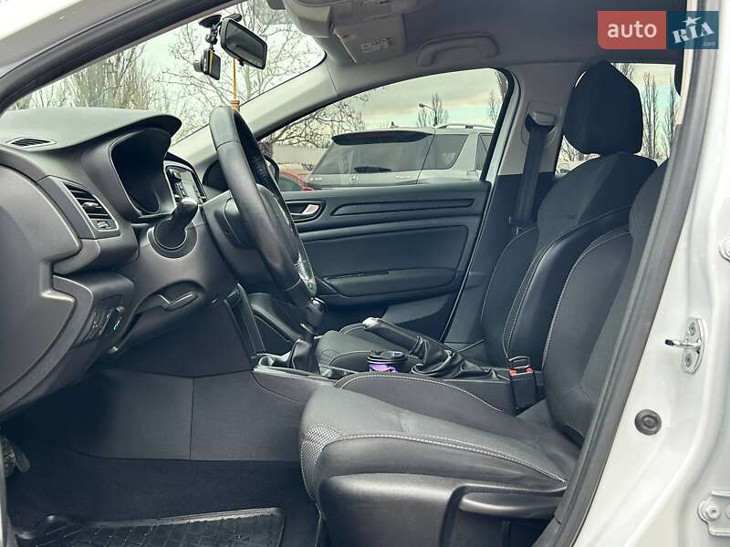 Седан Renault Megane 2019 в Одессе фото 13 Седан Renault Megane 2019 в Одессе