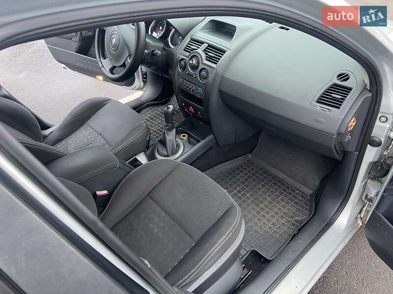 Седан Renault Megane 2005 в Чернигове