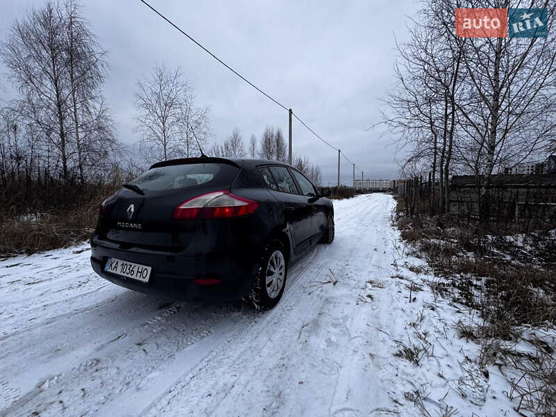 Хэтчбек Renault Megane 2012 в Киеве фото 6 Хэтчбек Renault Megane 2012 в Киеве