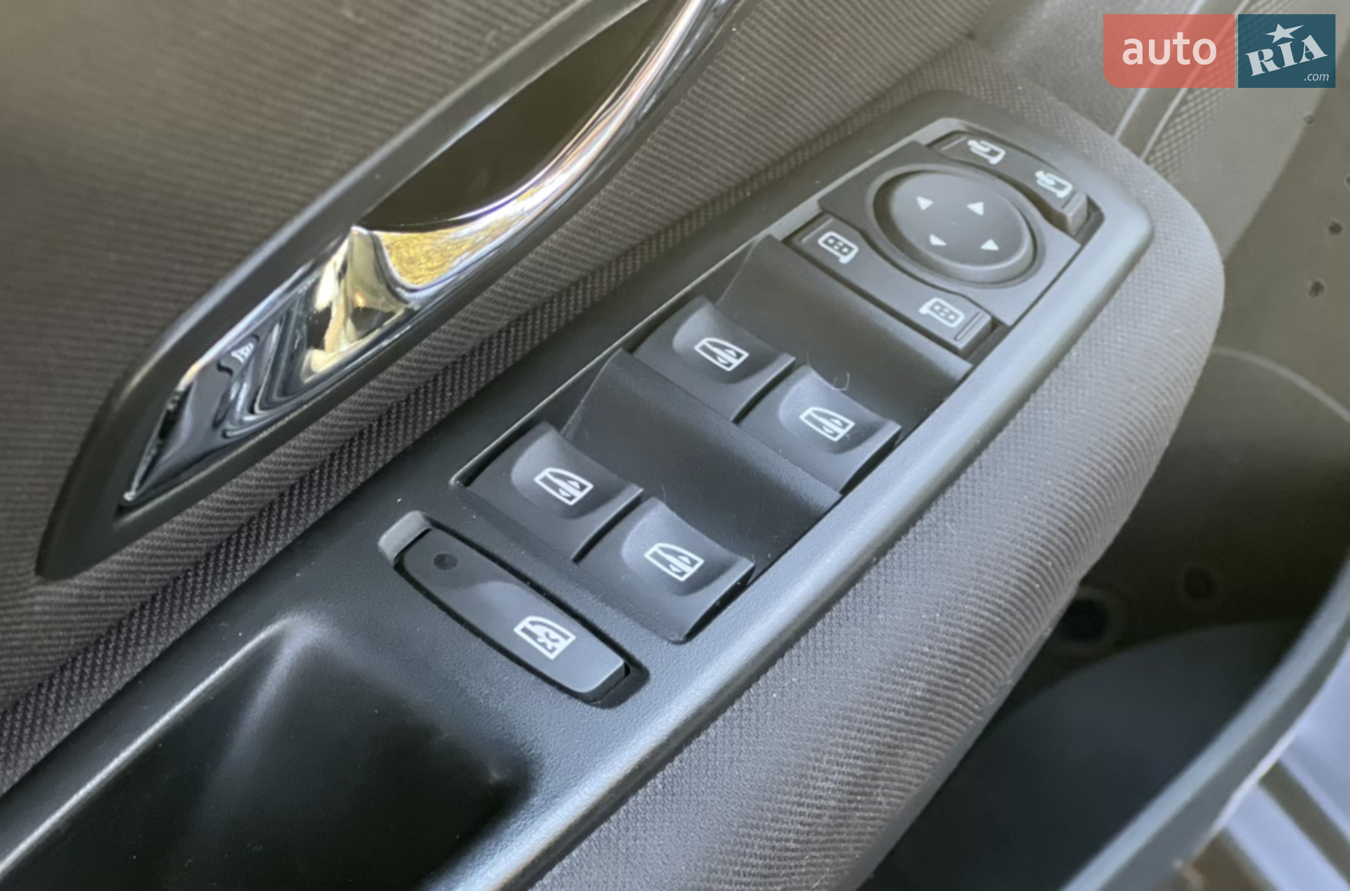 2012 Renault Megane - мініатюра 12