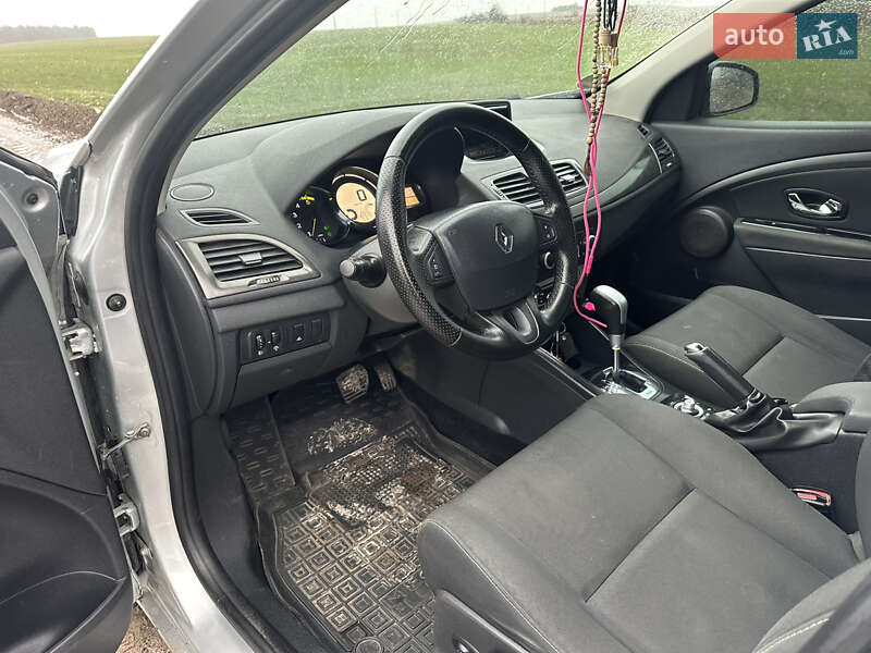 Универсал Renault Megane 2013 в Ковеле фото 13 Универсал Renault Megane 2013 в Ковеле