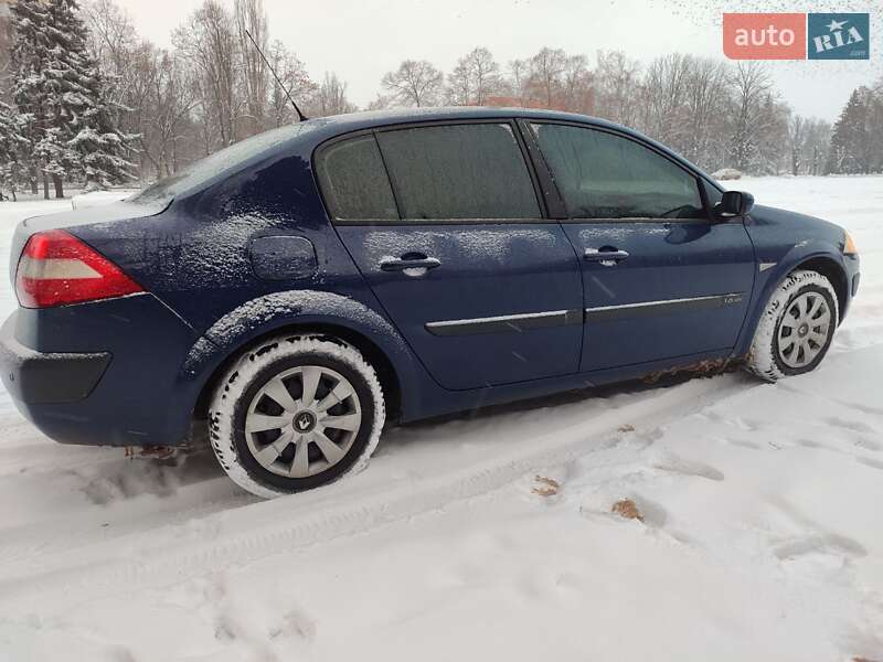 Седан Renault Megane 2005 в Лозовой