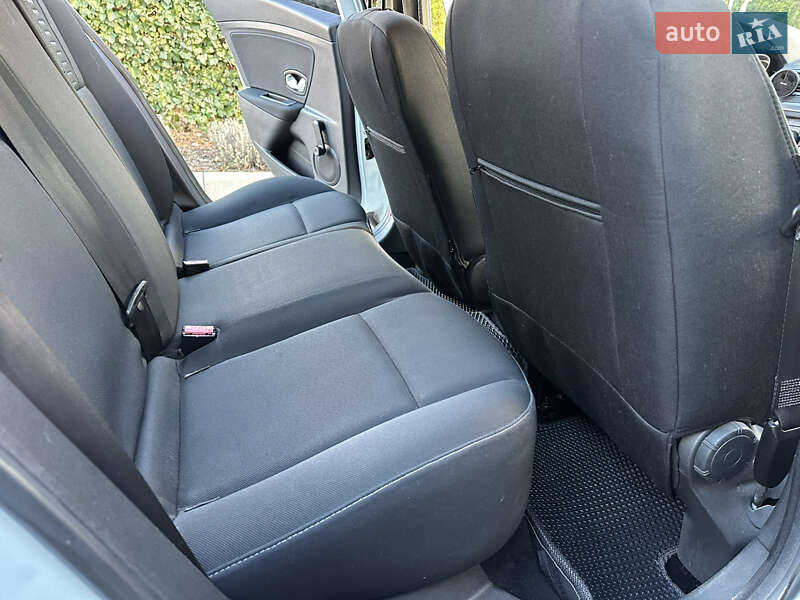 Хэтчбек Renault Megane 2014 в Одессе фото 23 Хэтчбек Renault Megane 2014 в Одессе