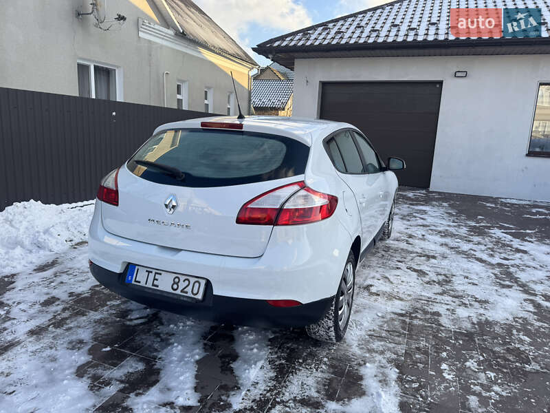 Хетчбек Renault Megane 2011 в Радивиліві фото 10 Хетчбек Renault Megane 2011 в Радивиліві