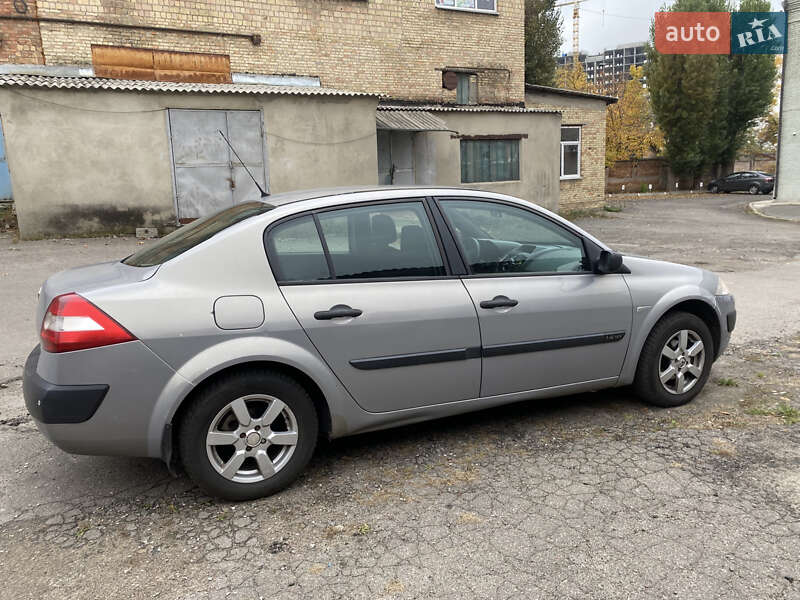 Седан Renault Megane 2005 в Киеве фото 3 Седан Renault Megane 2005 в Киеве